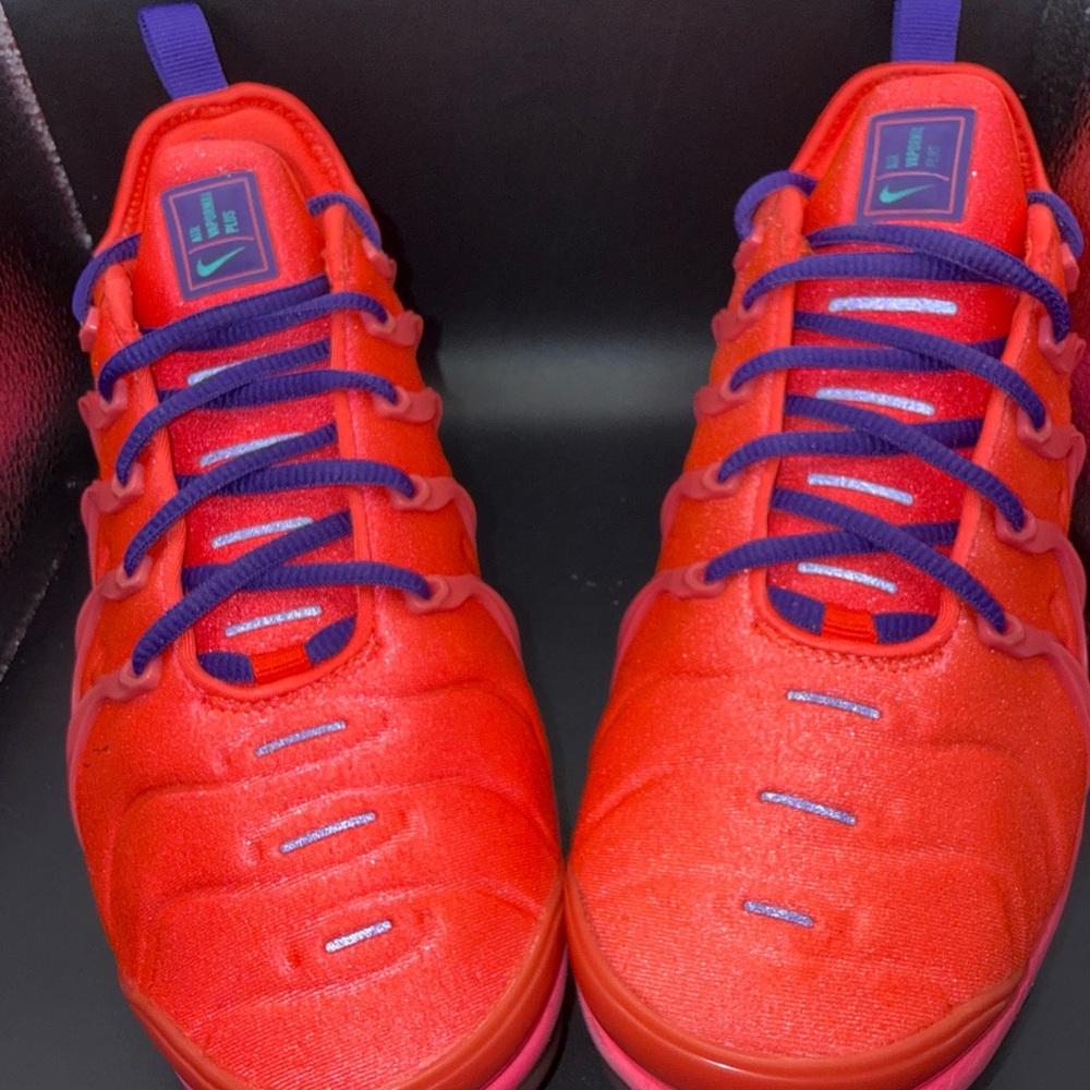 Size 8.5 - Nike Air VaporMax Plus Bright Crimson Wmn, CU4907-600 Clean, No Box,